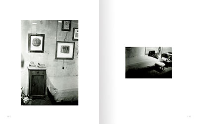 Vue d'une double page intérieure du livre "Paris-Matic" de Bernard Plossu